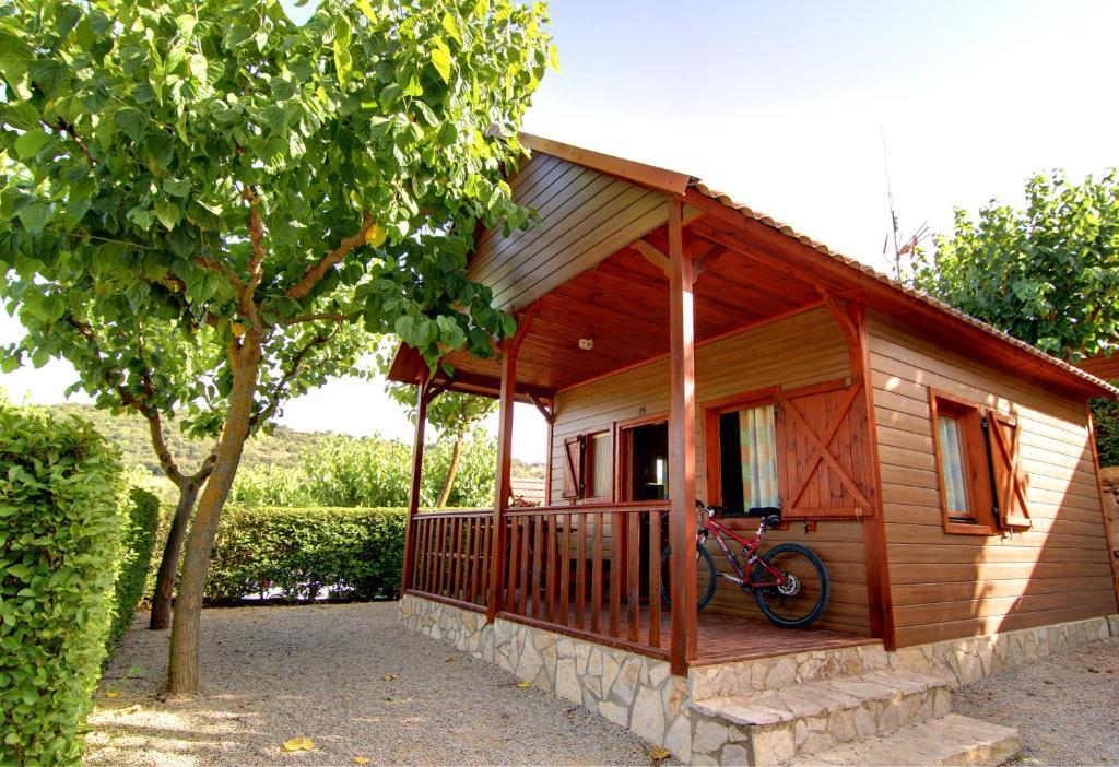 Camping Bungalow Serra De Prades Resort Vilanova de Prades Exterior photo